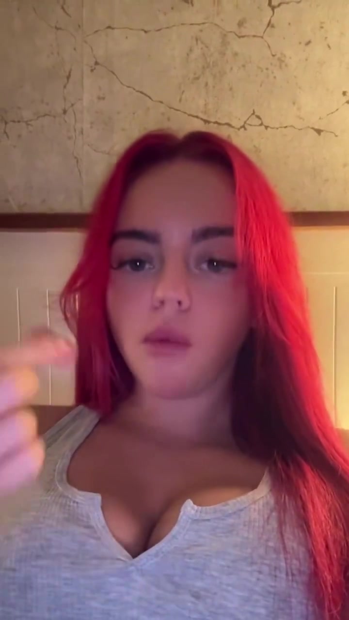 Nicolephathole – Nicole Cummins New Onlyfans Video